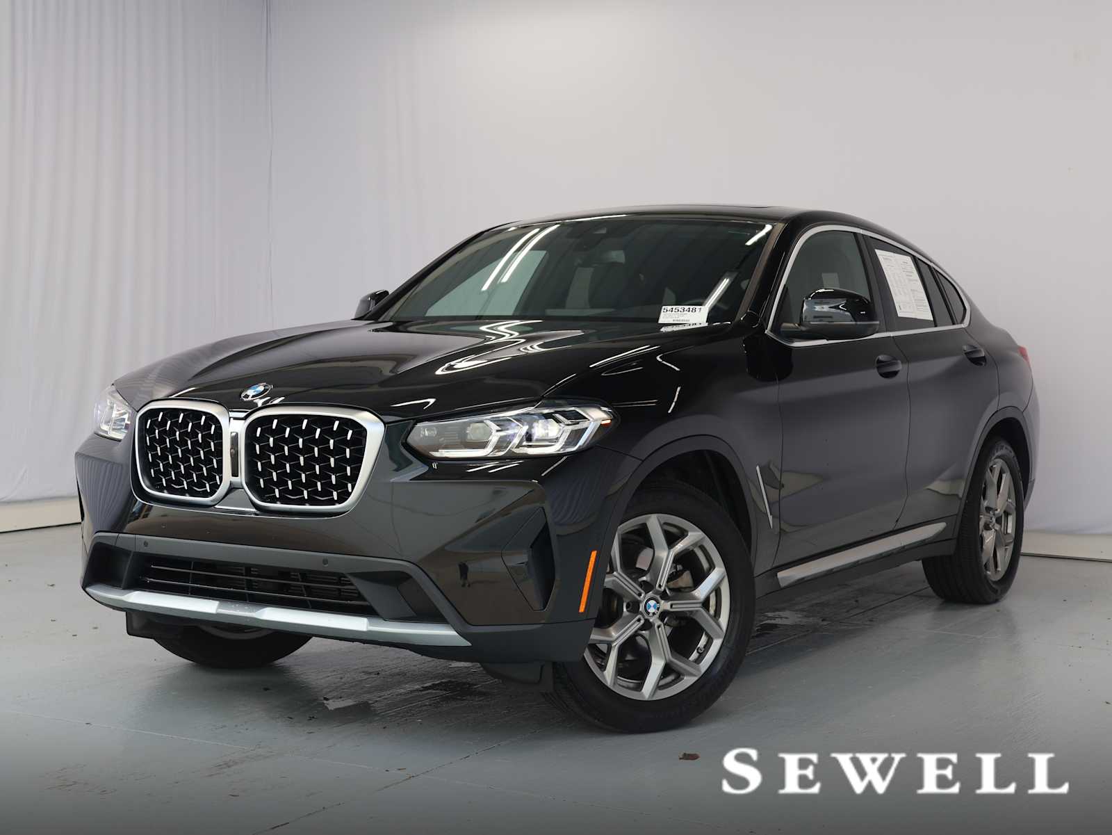 2025 BMW X4 xDrive30i