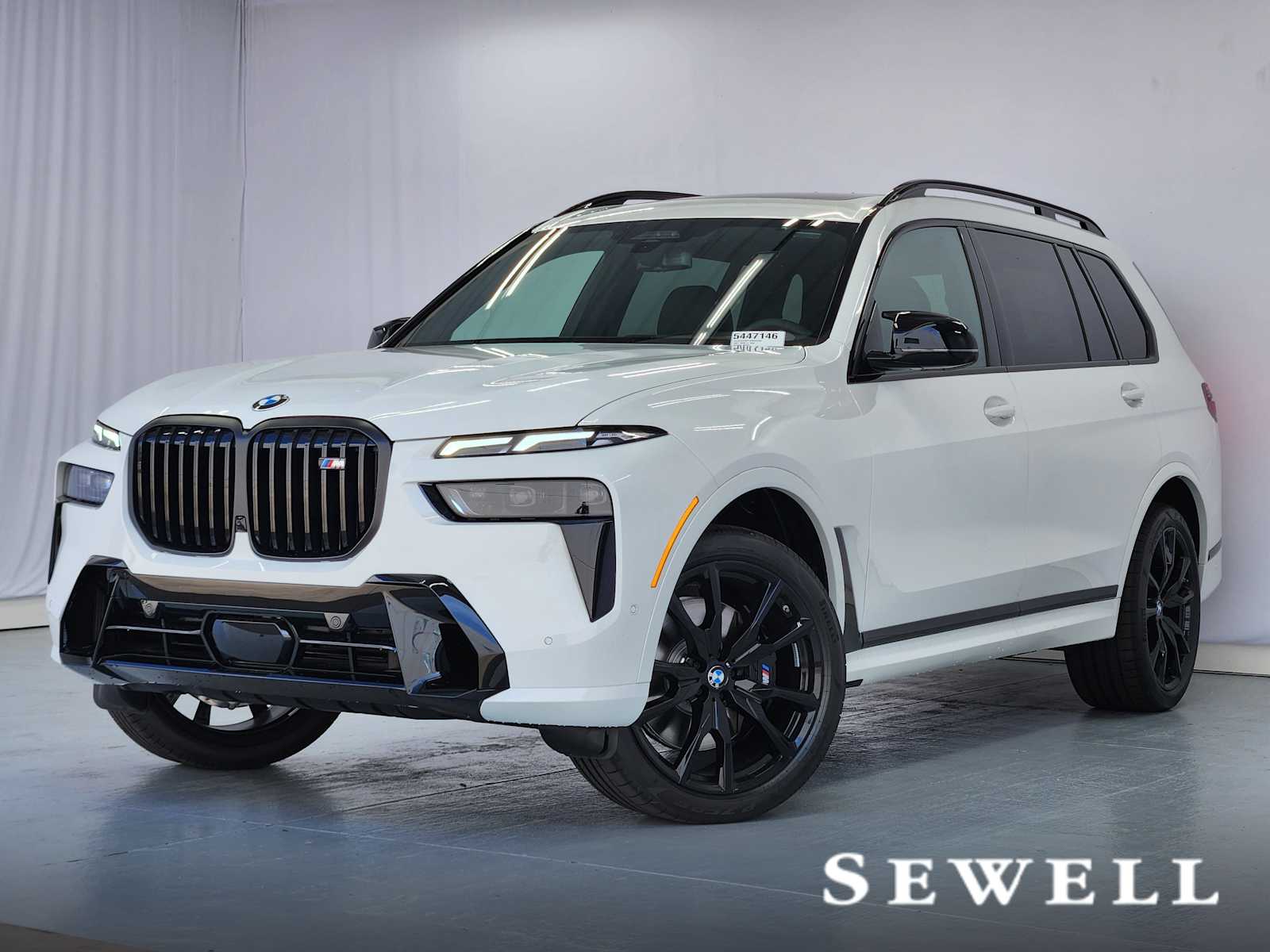 2027 BMW X7 M60i