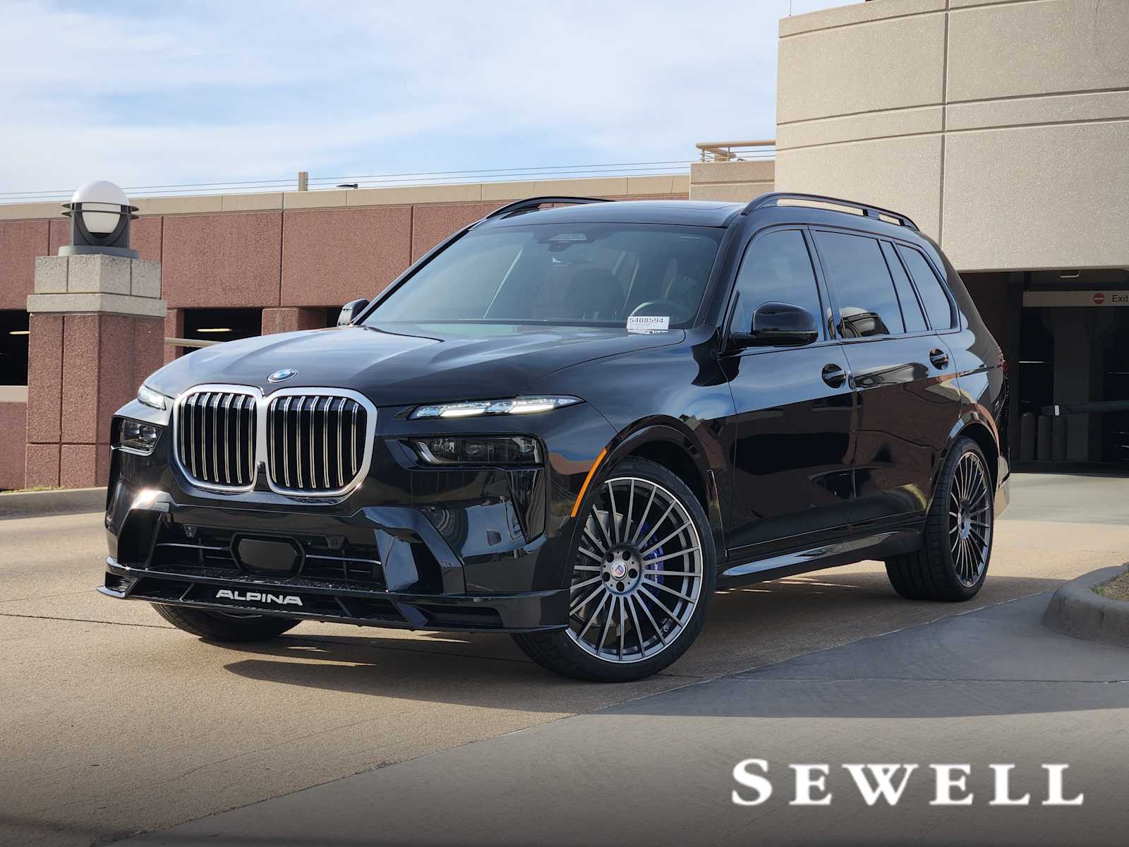 2026 BMW B7 ALPINA XB7