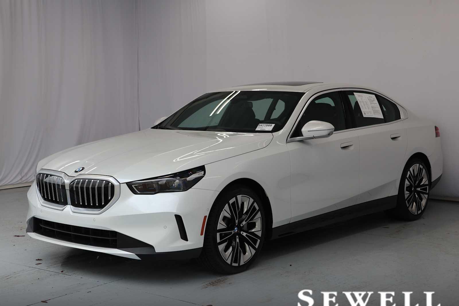 2026 BMW 530i 530i
