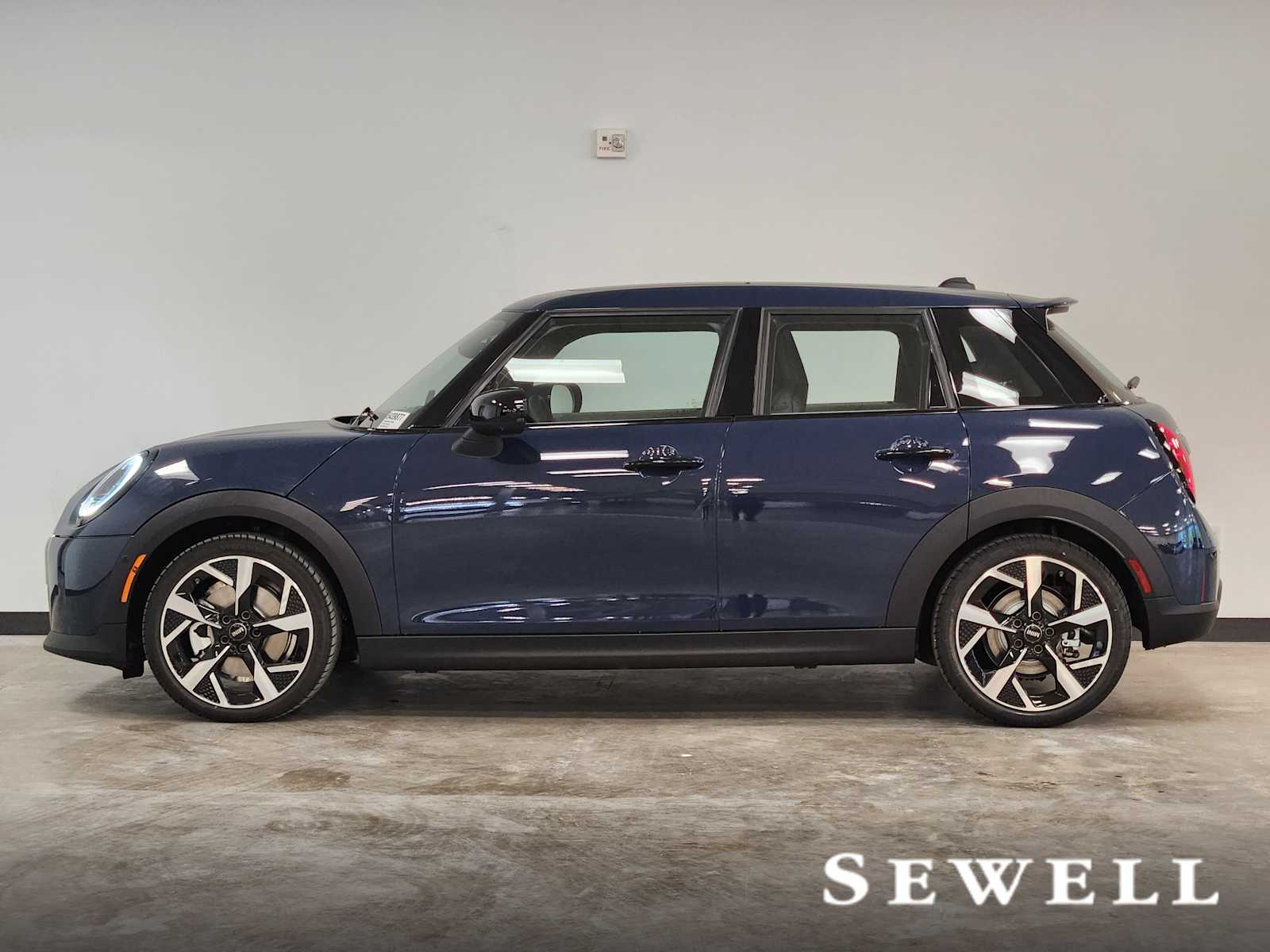 car-gallery-2