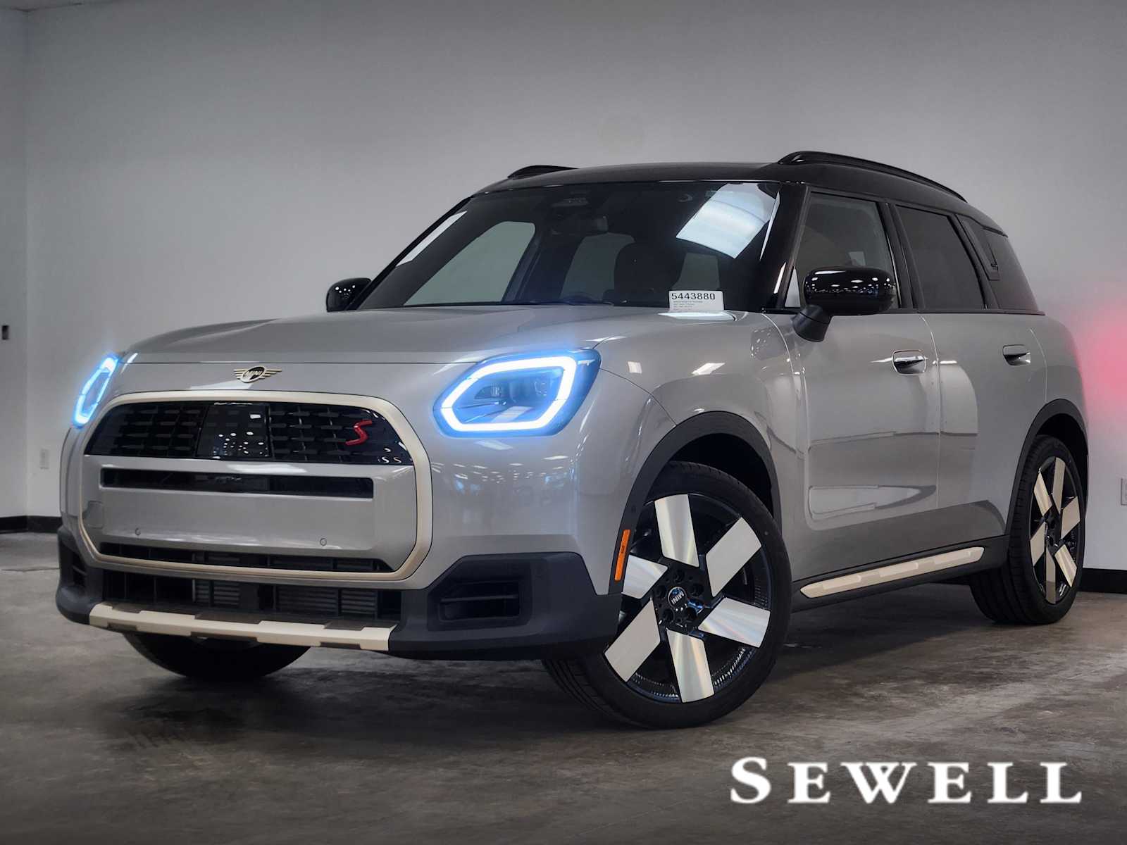 New 2027 MINI COUNTRYMAN ICONIC Sports Activity Vehicle in