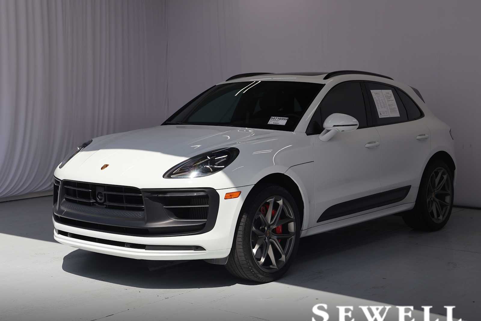 2024 Porsche Macan GTS