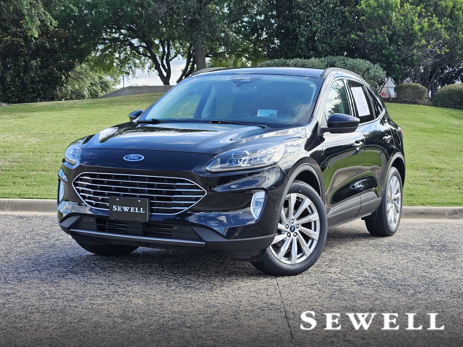 2022 Ford Escape Titanium