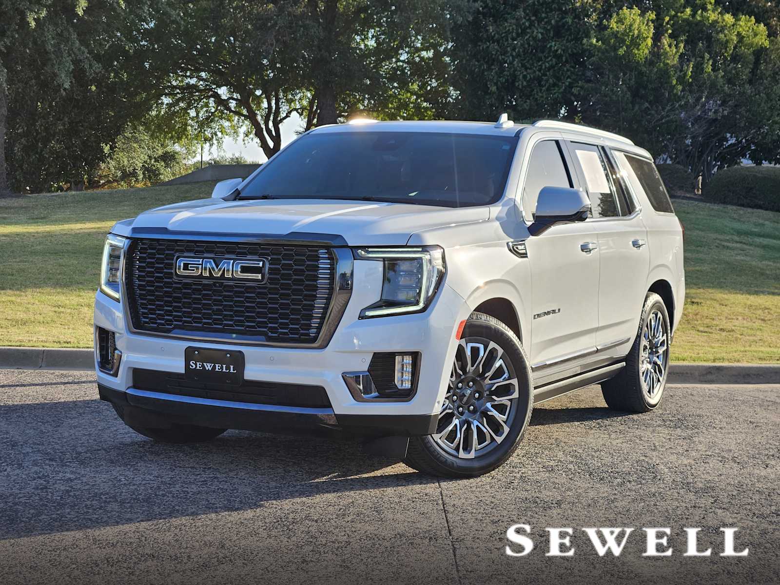 2023 GMC Yukon Denali Ultimate Denali Ultimate