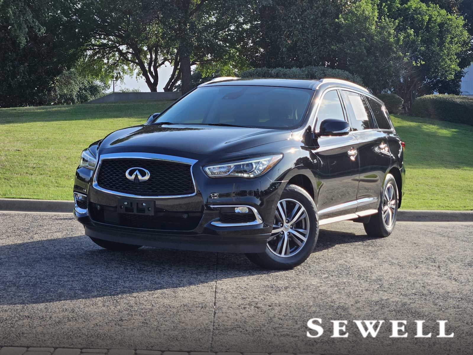 2020 INFINITI QX60 LUXE