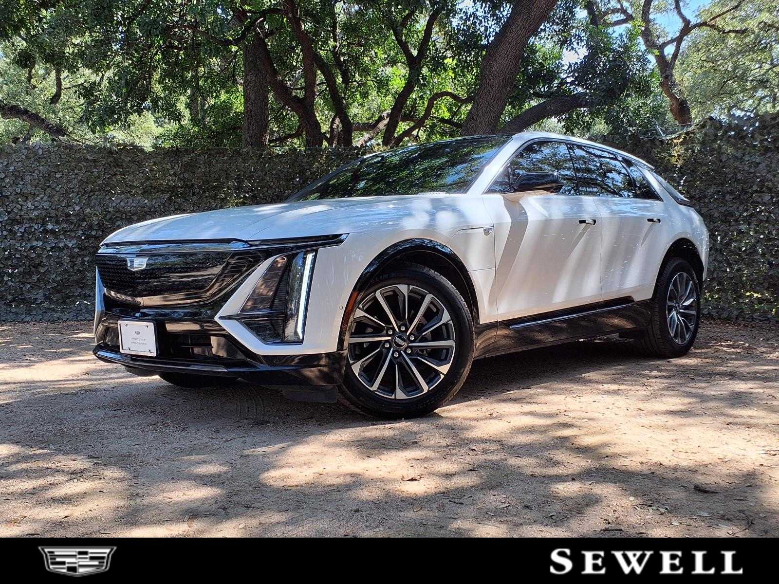 2024 Cadillac LYRIQ Sport