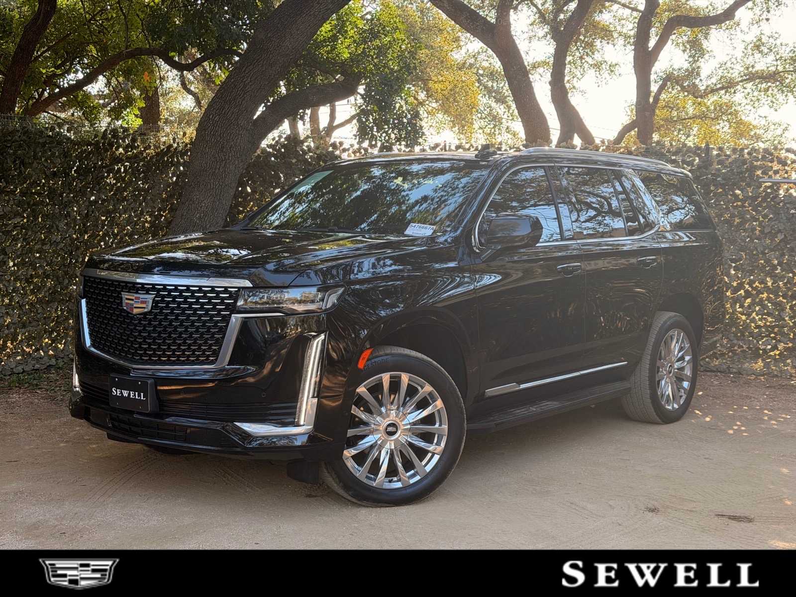  2023 Cadillac Escalade Premium Luxury RWD   