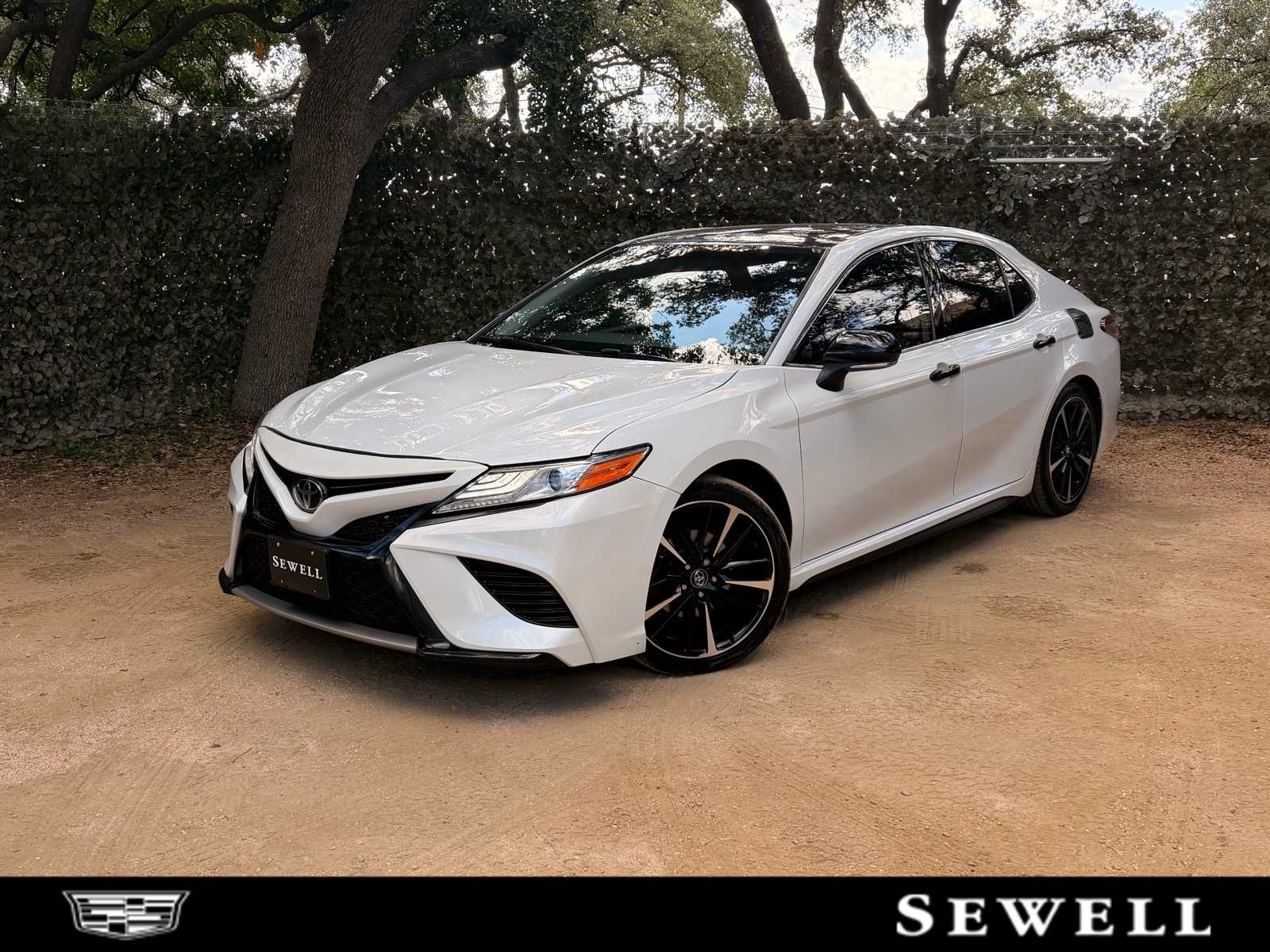 2020 Toyota Camry XSE