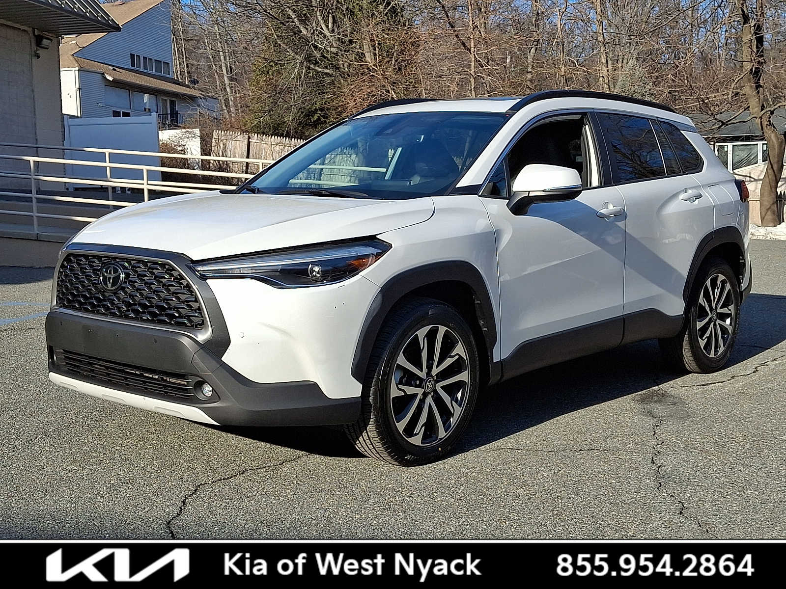 2022 Toyota Corolla Cross XLE AWD