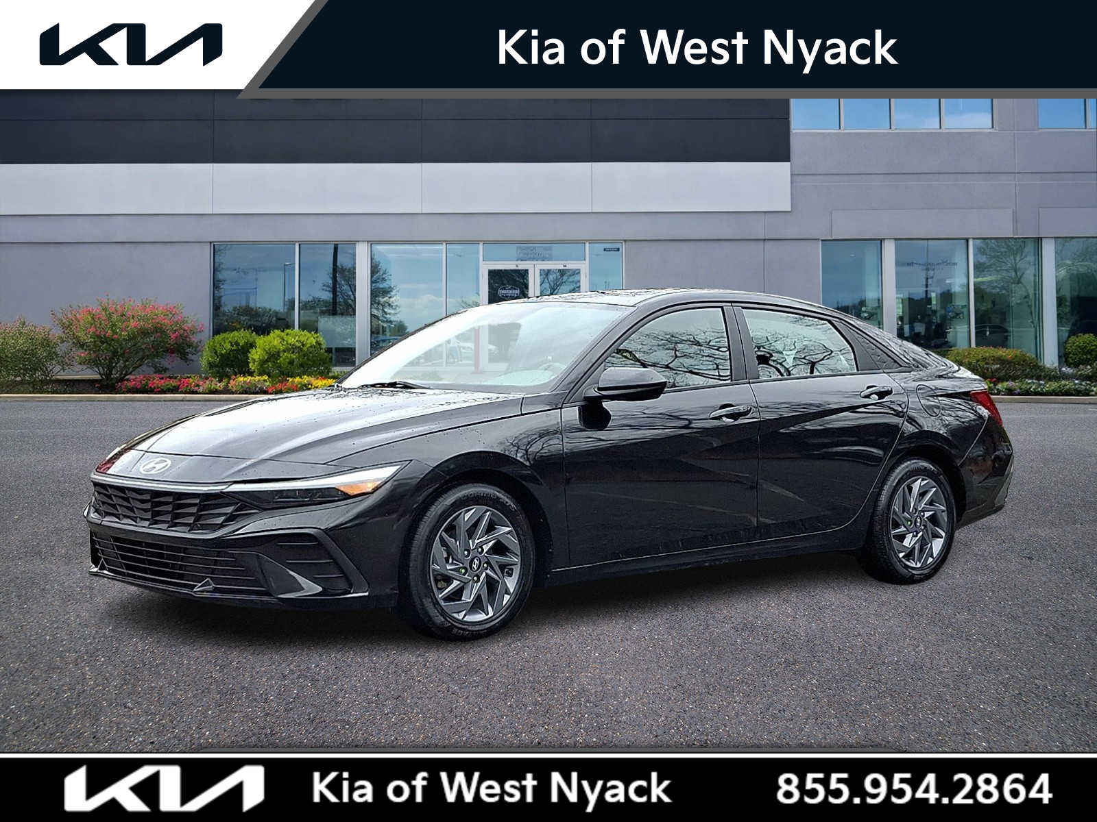 2024 Hyundai Elantra SEL FWD