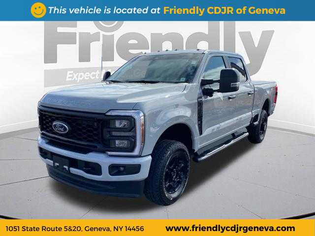 2025 Ford F-350 Super Duty XL Crew Cab 4WD