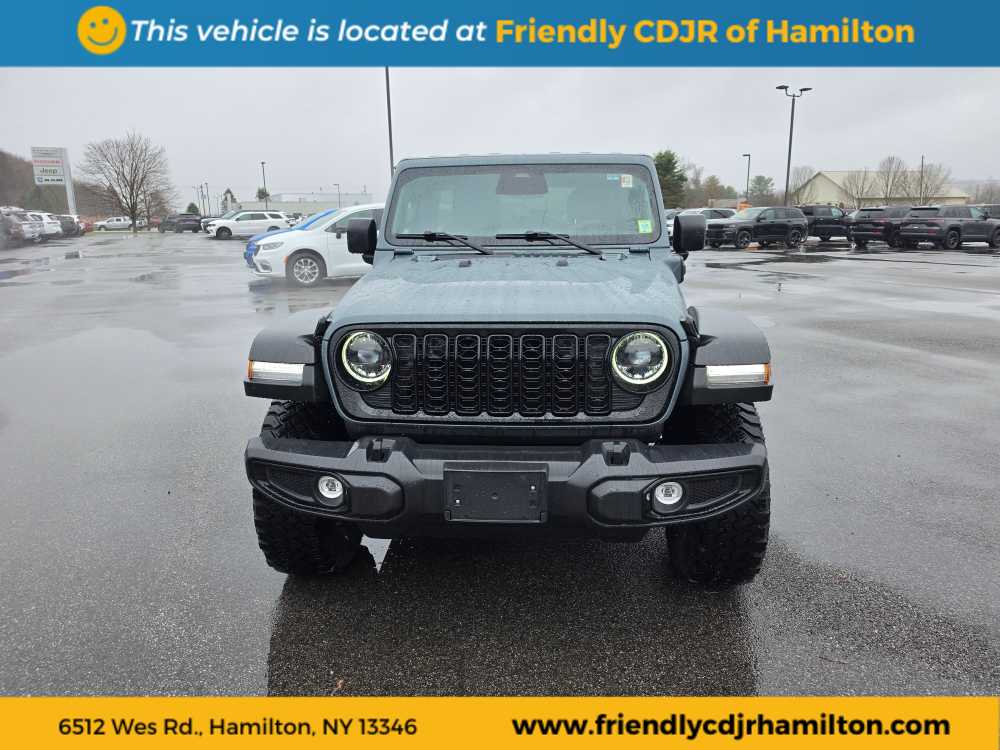 View vehicle photo 2