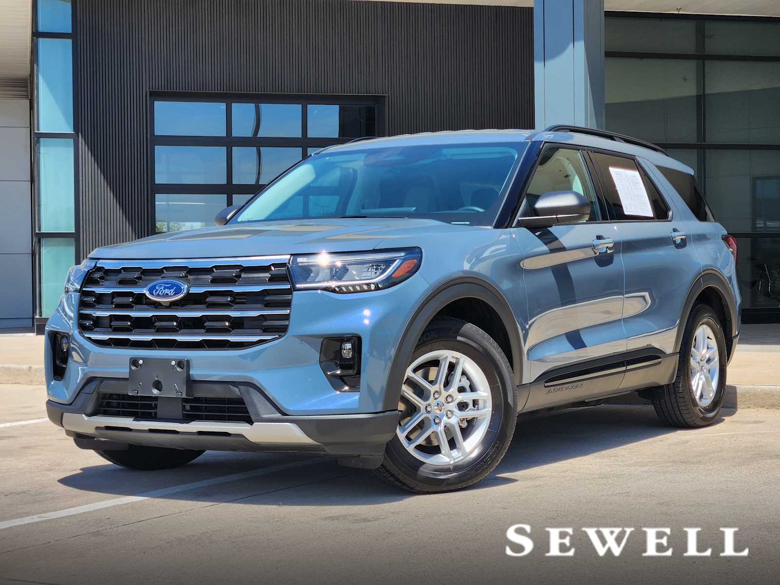 2026 Ford Explorer Active w/200A Pkg