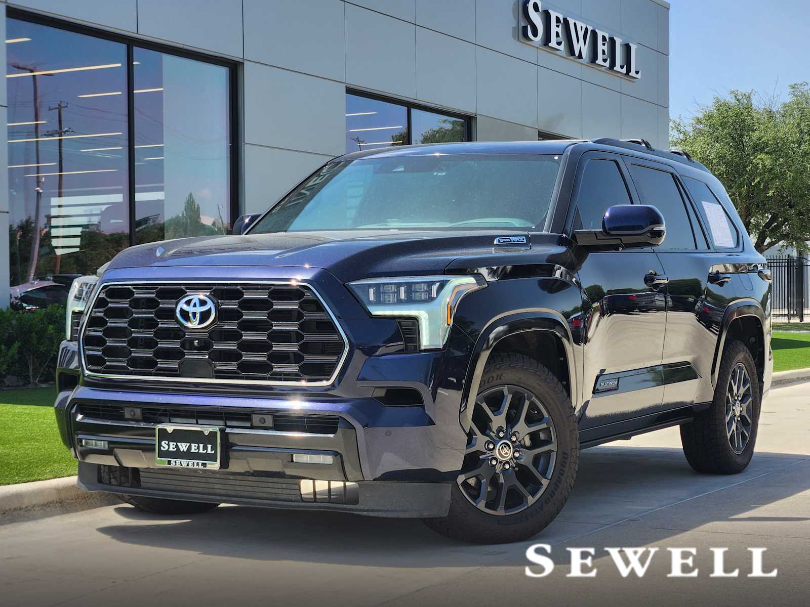 2023 Toyota Sequoia Platinum