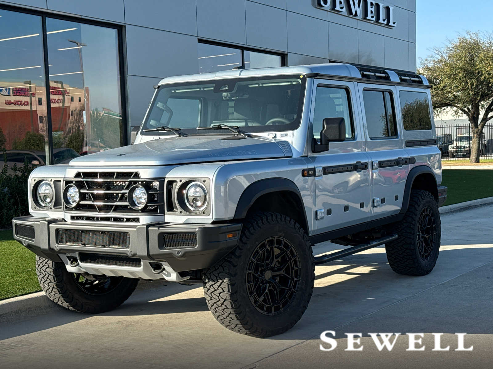 2025 INEOS Grenadier Fieldmaster Edition's photo