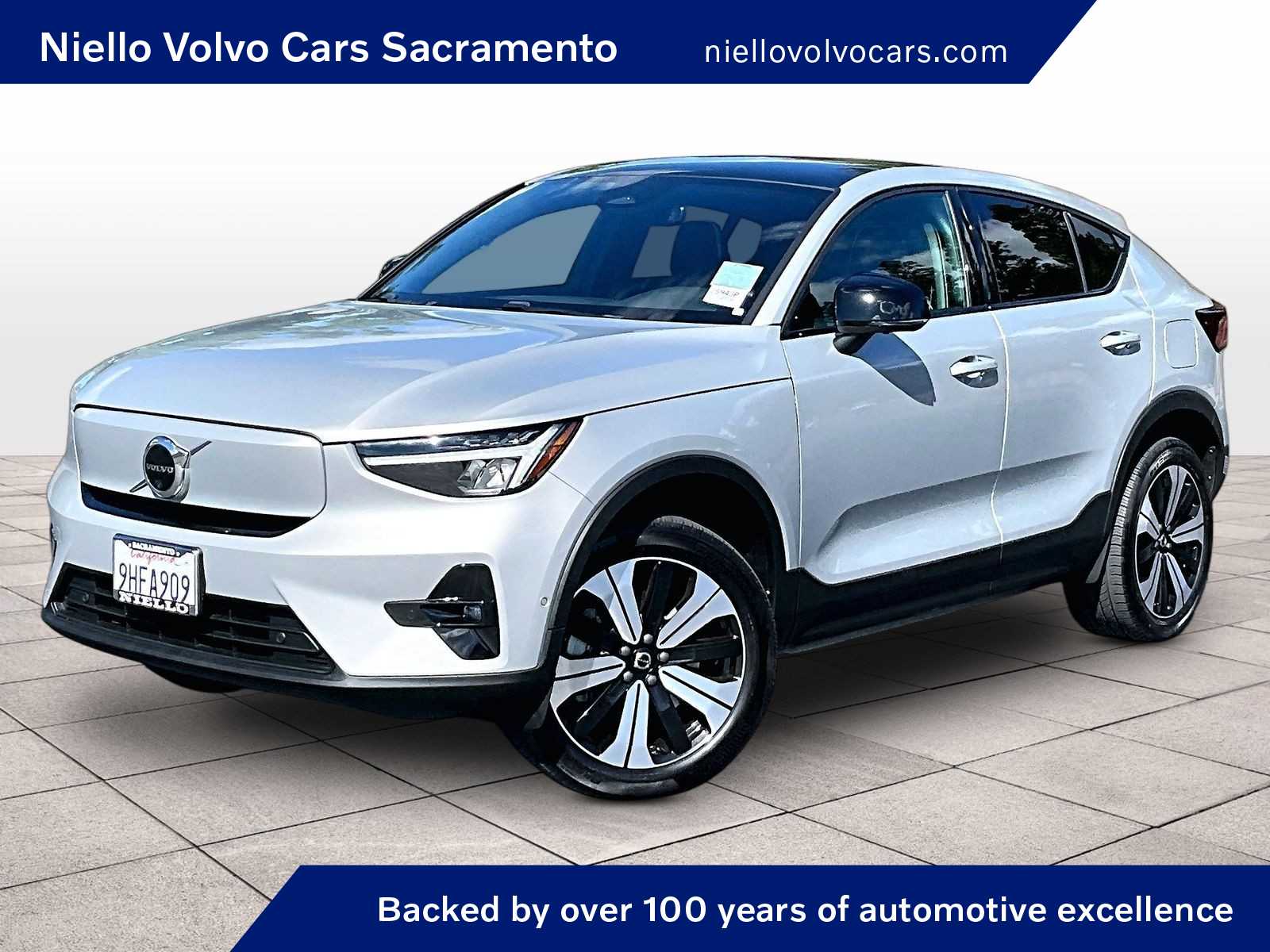 Silver Dawn Metallic 2023 Volvo C40 Recharge Twin Plus eAWD SUV / Crossover All-Wheel Drive 1-Speed Automatic