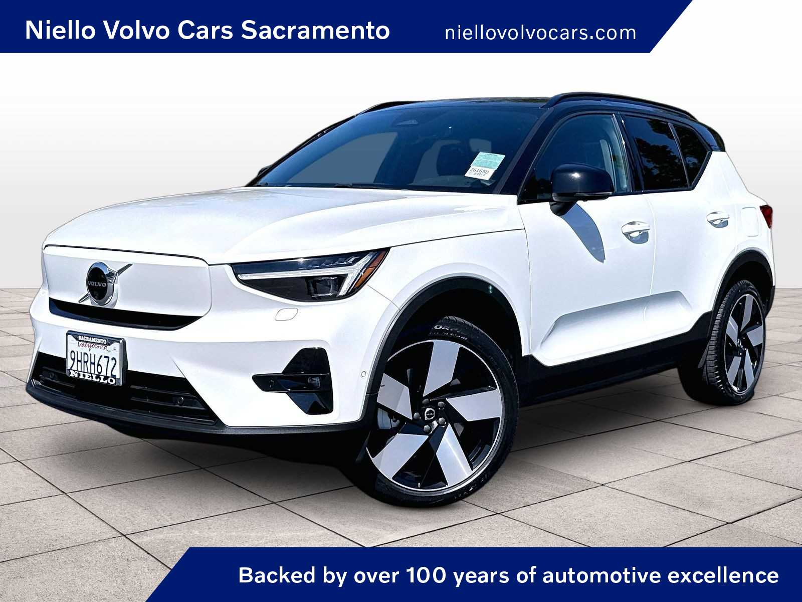 Crystal White Metallic 2023 Volvo XC40 Recharge SUV / Crossover All-Wheel Drive Automatic
