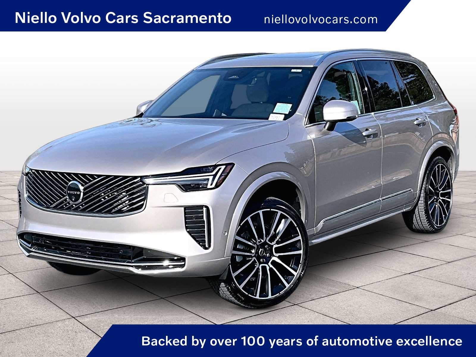 2026 Volvo XC90 B5 Plus 7-Passenger AWD