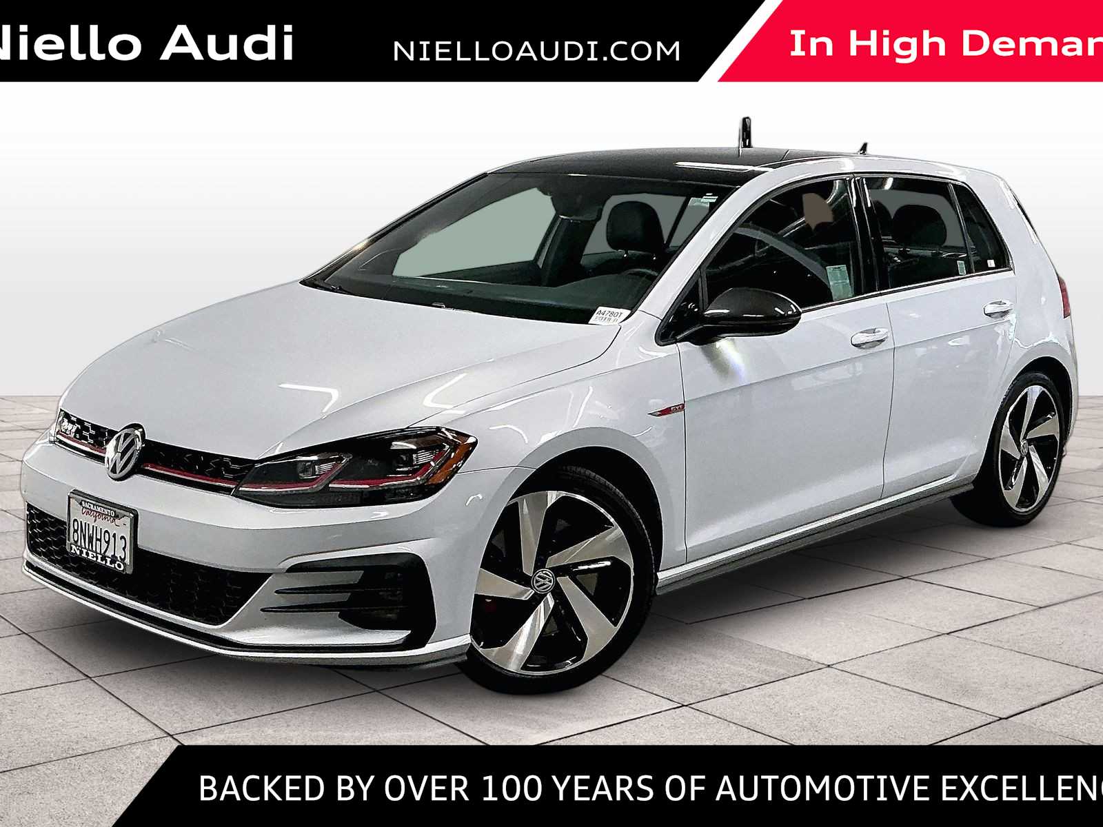 2019 Volkswagen Golf GTI 2.0T SE 4-Door FWD