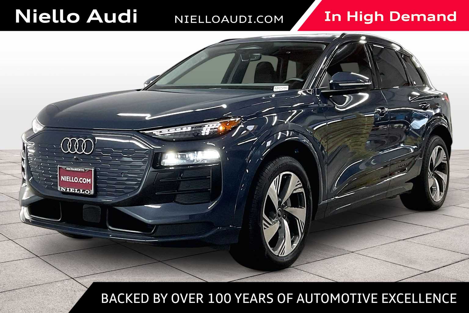 Audi Q6 e-tron quattro Premium Plus