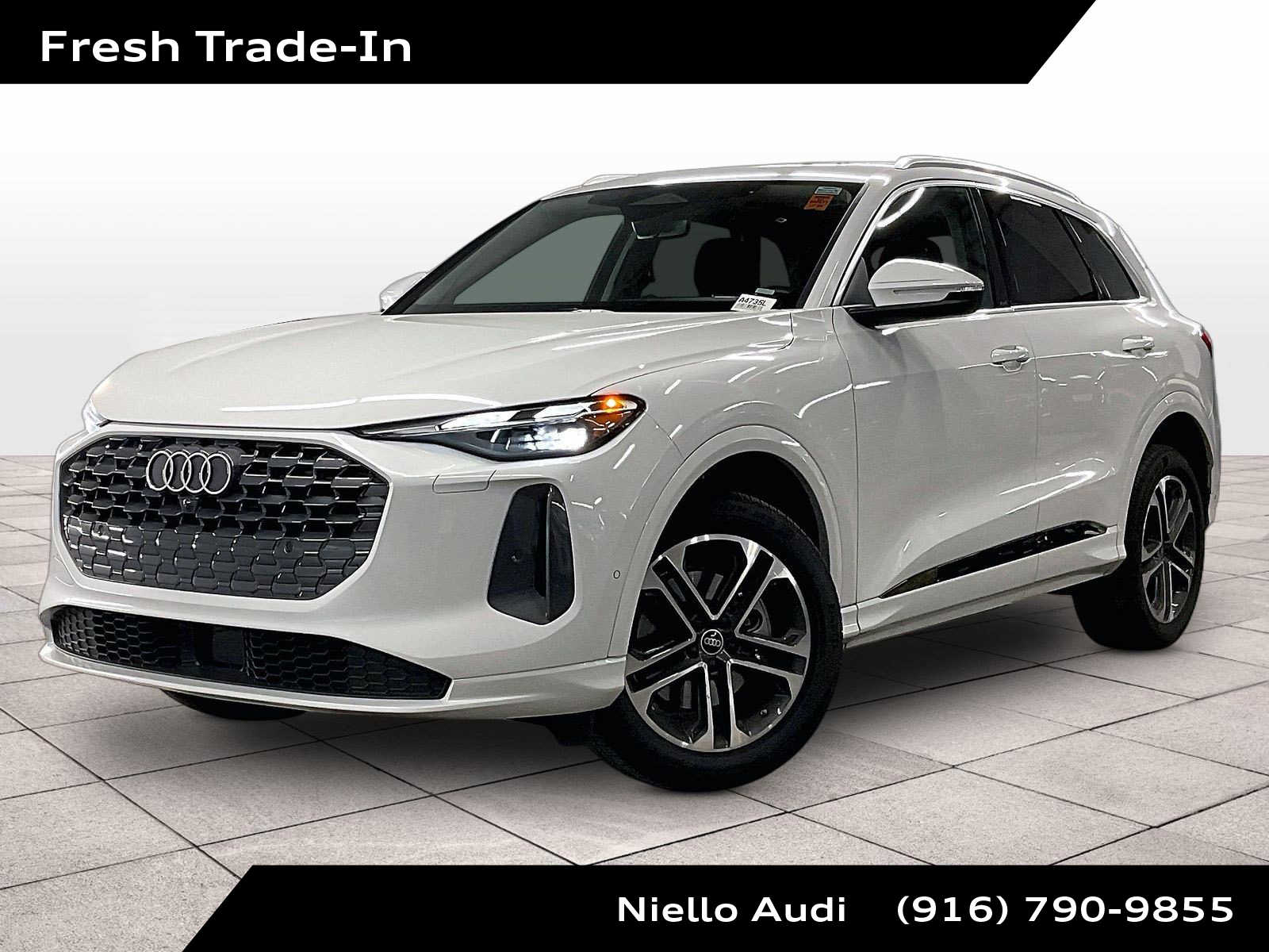 Glacier White Metallic 2025 Audi Q5 quattro Premium 40 TFSI SUV / Crossover All-Wheel Drive 7-Speed Automatic