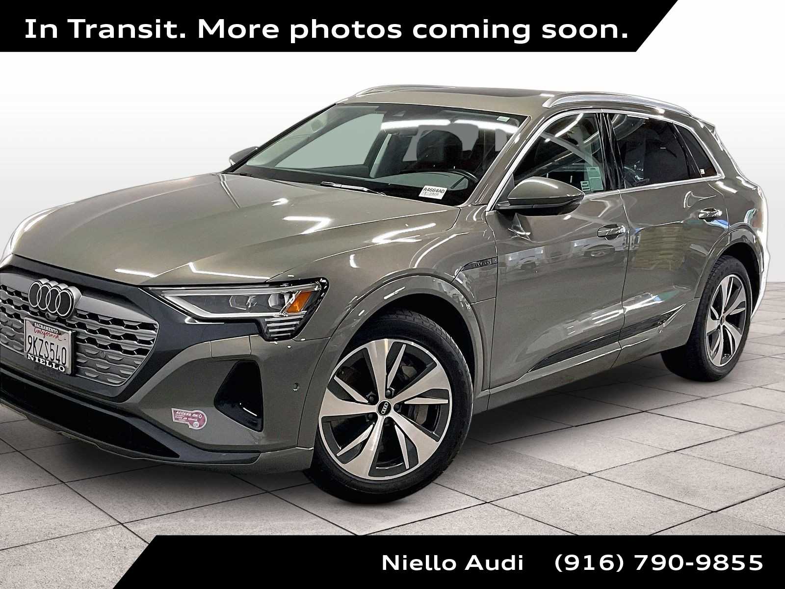 2024 Audi Q8 e-tron quattro Premium Plus AWD
