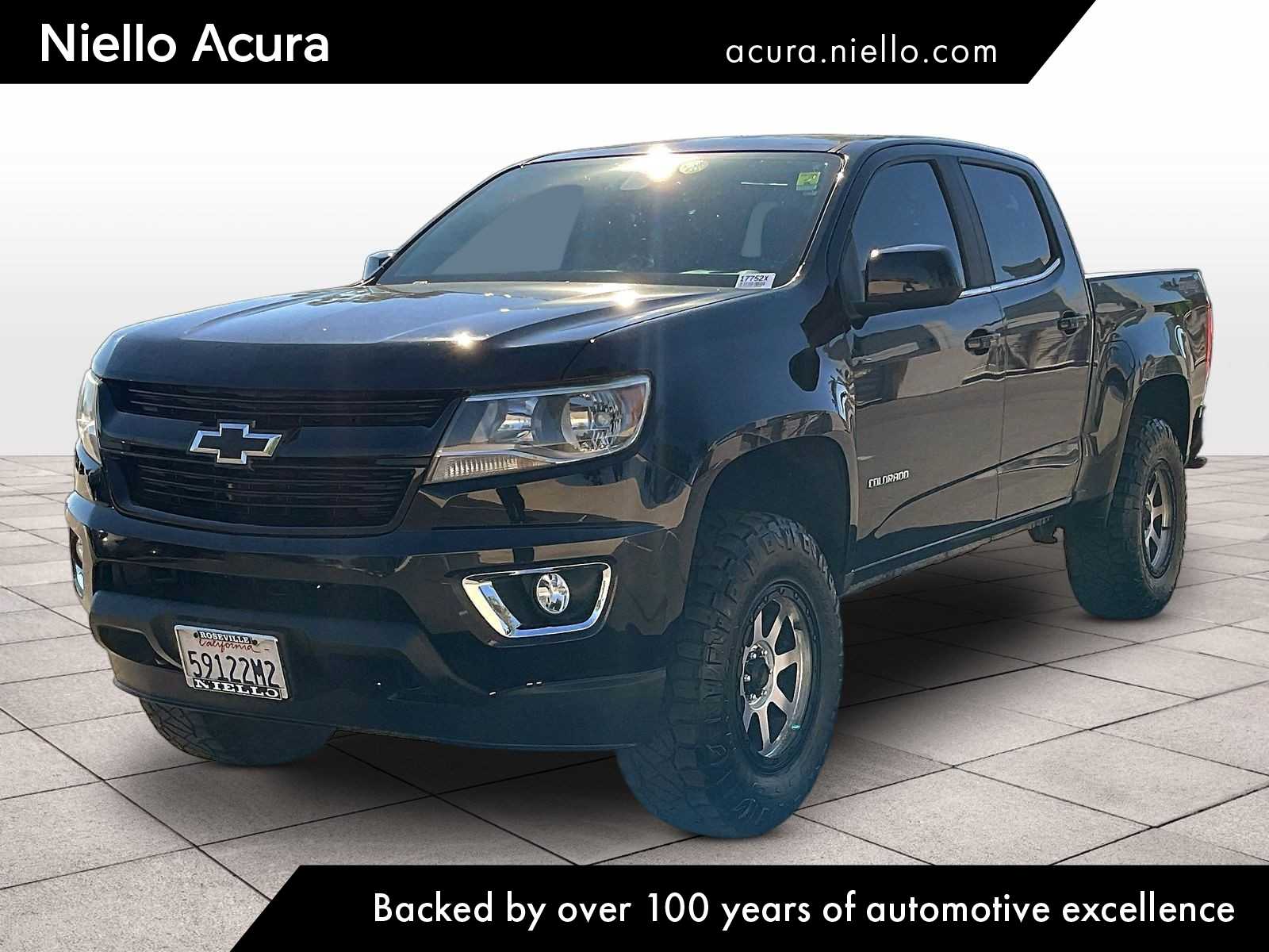 Black 2017 Chevrolet Colorado LT Crew Cab 4WD Pickup Truck Four-Wheel Drive 8-Speed Automatic