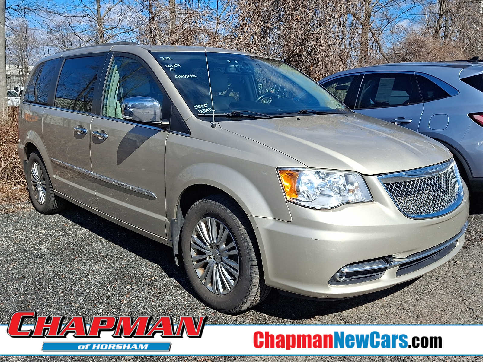 2015 Chrysler Town & Country Touring-L FWD