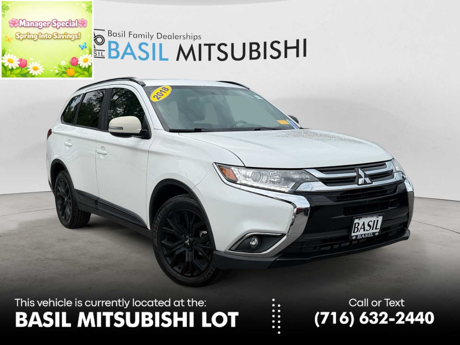 Diamond White Pearl 2018 Mitsubishi Outlander SUV / Crossover All-Wheel Drive Continuously Variable Transmission