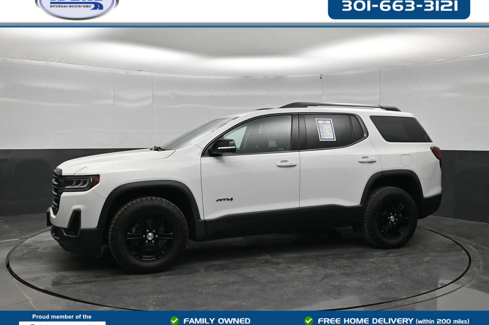 2023 GMC Acadia AT4