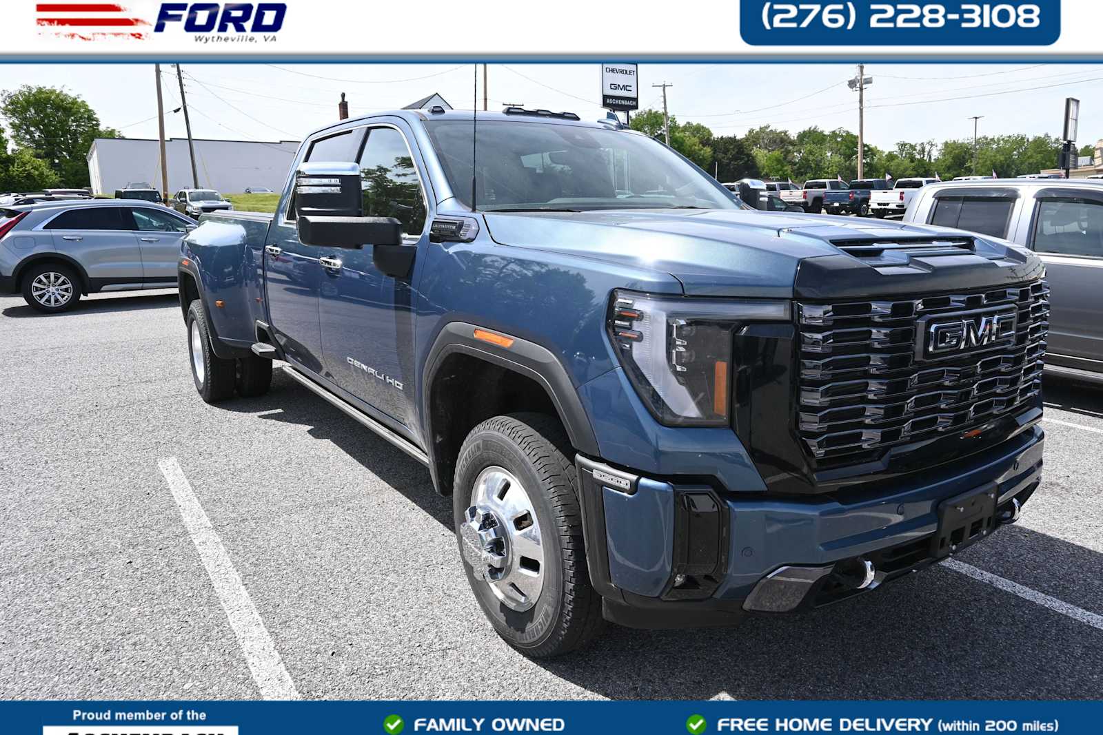 2025 GMC Sierra 3500HD Denali Ultimate Crew Cab 4WD