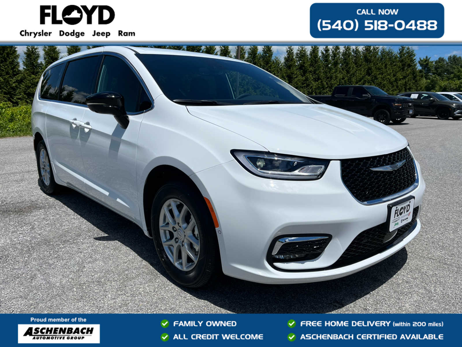 2026 Chrysler Pacifica Select