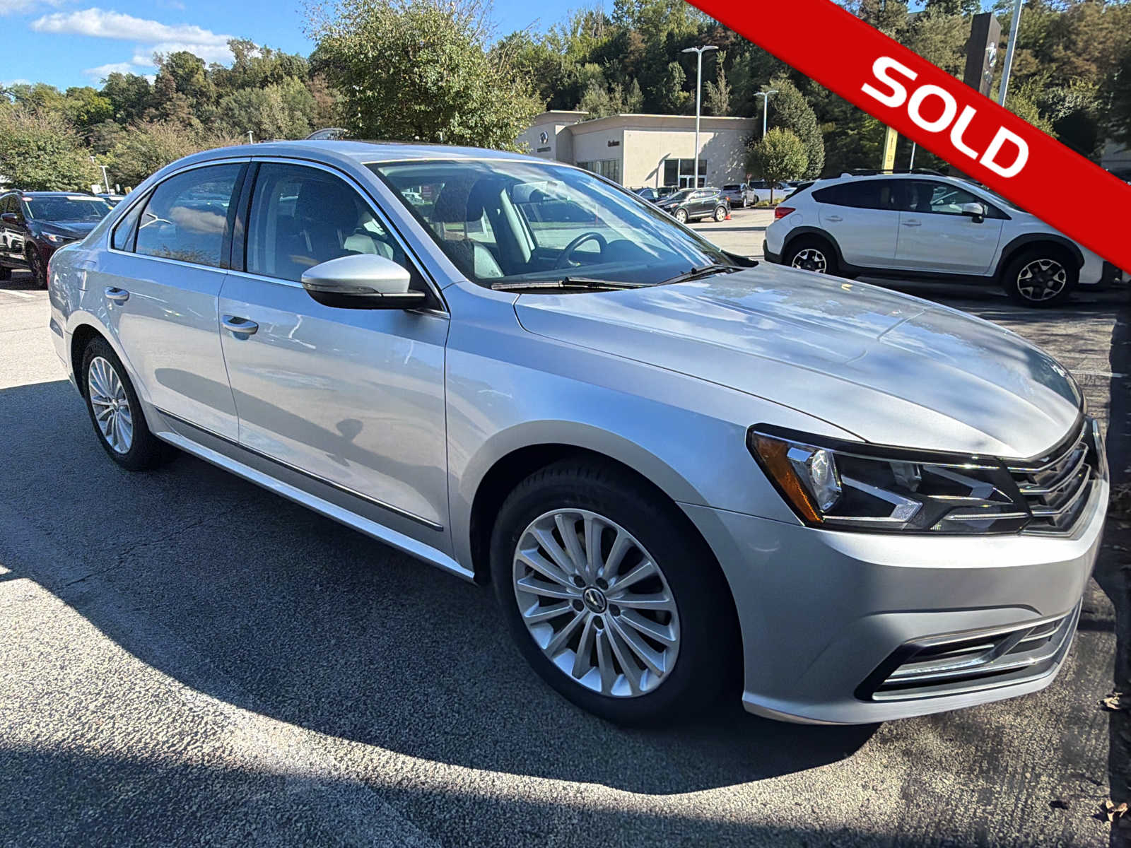  2017 Volkswagen Passat 1.8T SE   