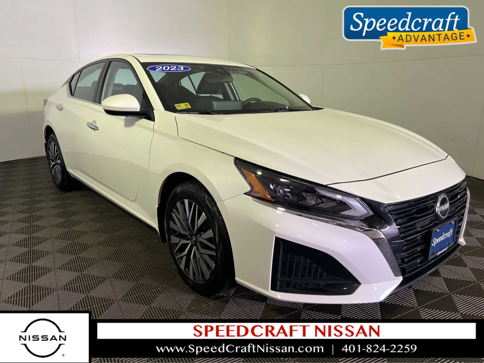 Pearl White Tricoat 2023 Nissan Altima Sedan All-Wheel Drive Continuously Variable Transmission