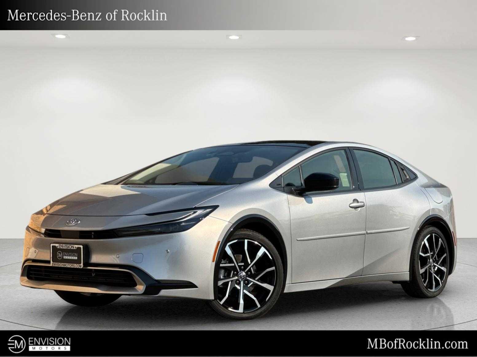2025 Toyota Prius Plug-In Hybrid XSE FWD
