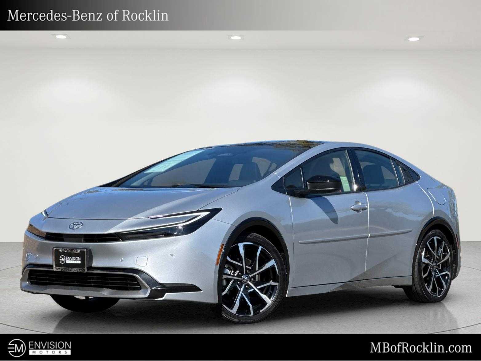 2025 Toyota Prius Plug-In Hybrid XSE FWD