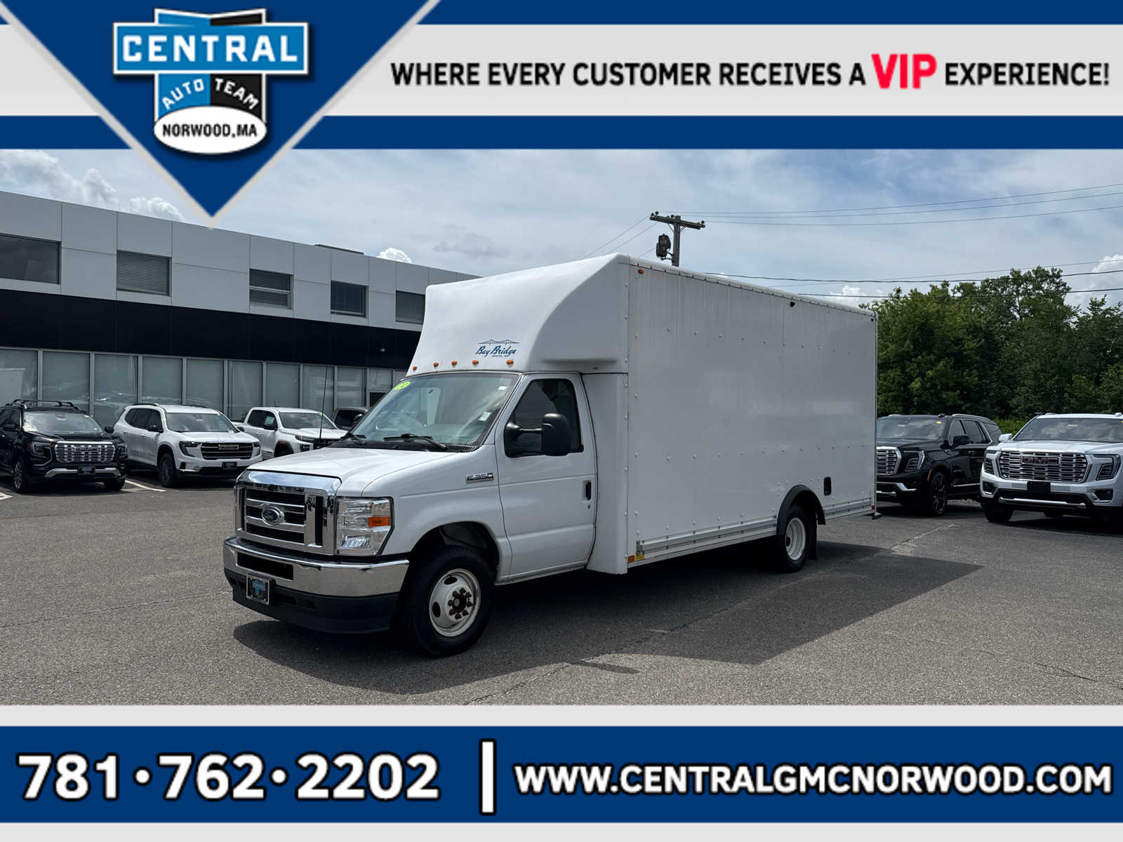 Oxford White 2024 Ford E-Series Chassis Pickup Truck Rear-Wheel Drive 6-Speed Automatic