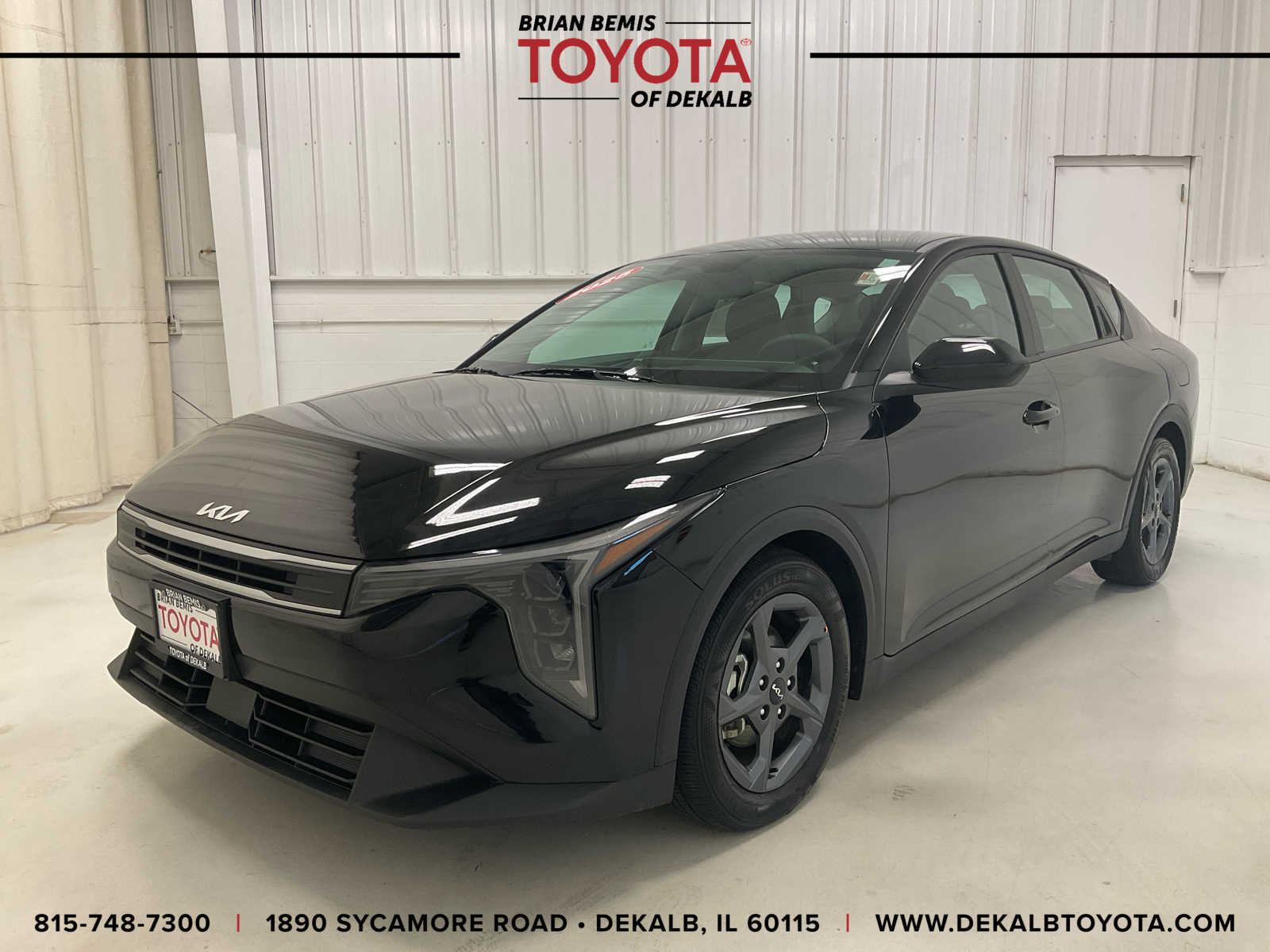 Aurora Black Pearl 2025 Kia K4 LXS FWD Sedan Front-Wheel Drive Continuously Variable Transmission