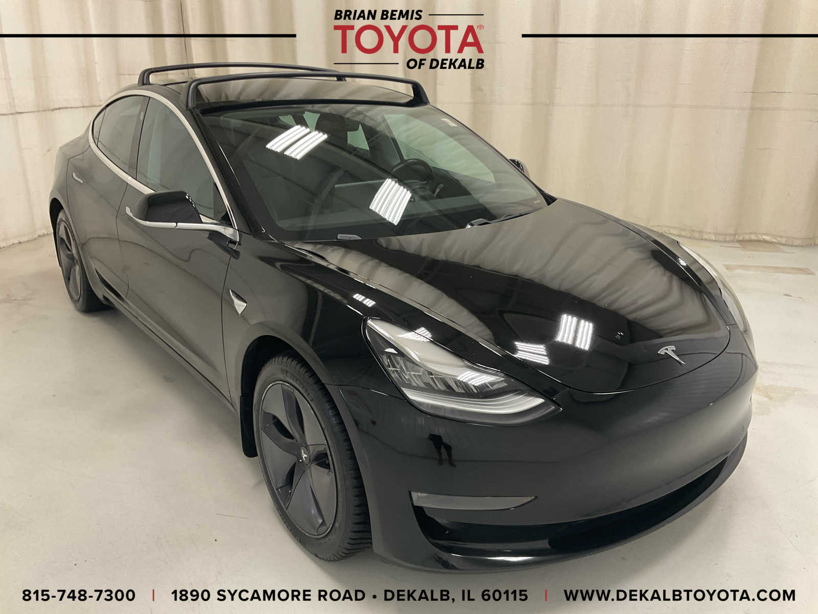 Solid Black 2019 Tesla Model 3 Long Range RWD Sedan Rear-Wheel Drive 1-Speed Automatic