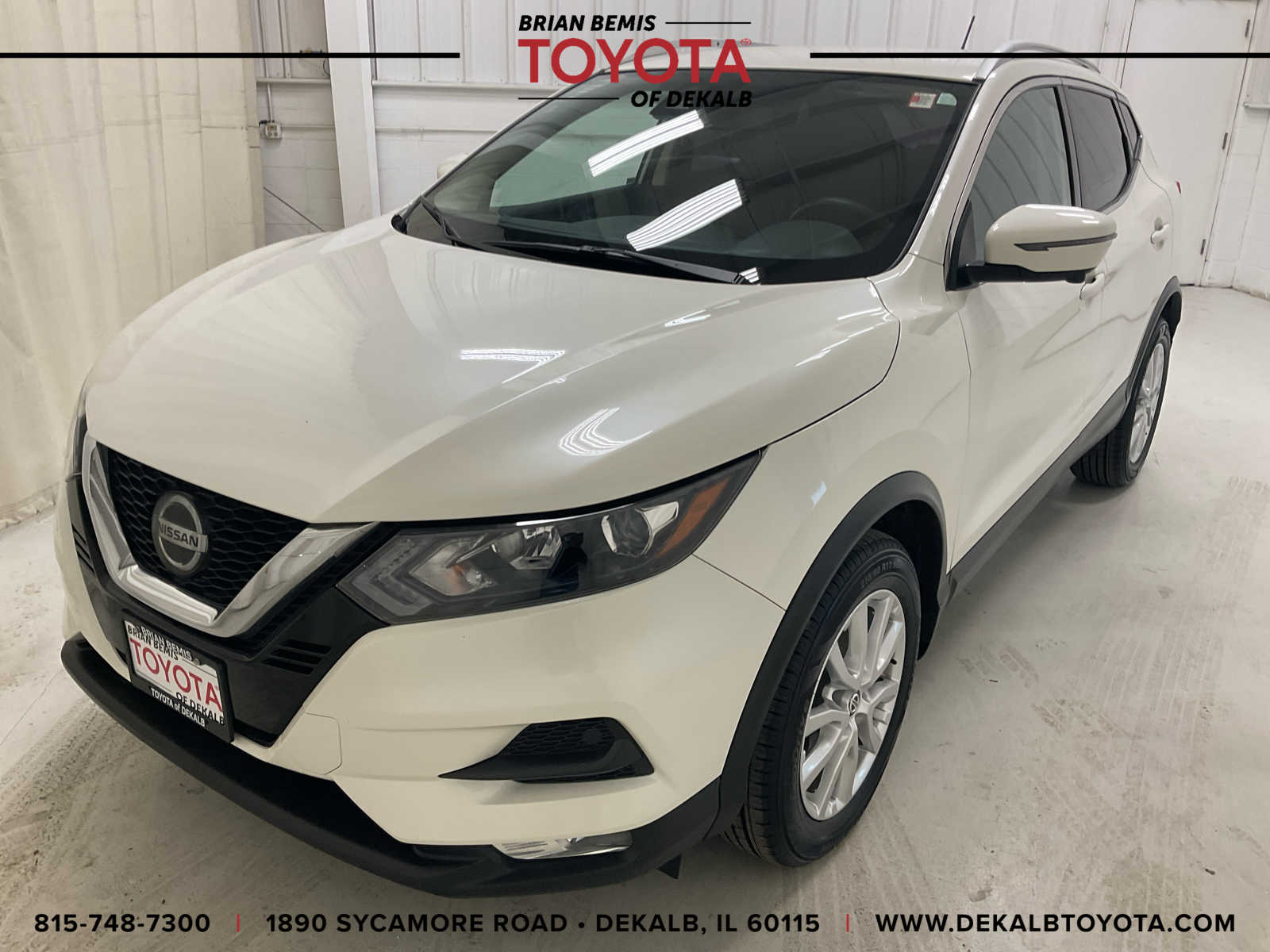 2022 Nissan Rogue Sport SV FWD's photo