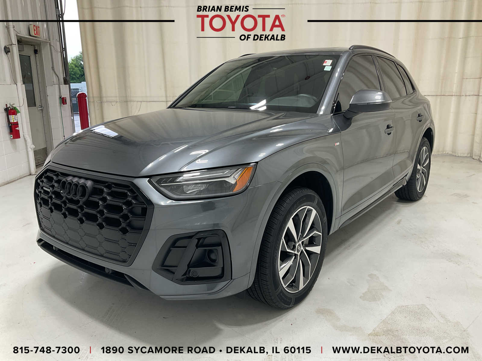 2024 Audi Q5 45 Premium's photo