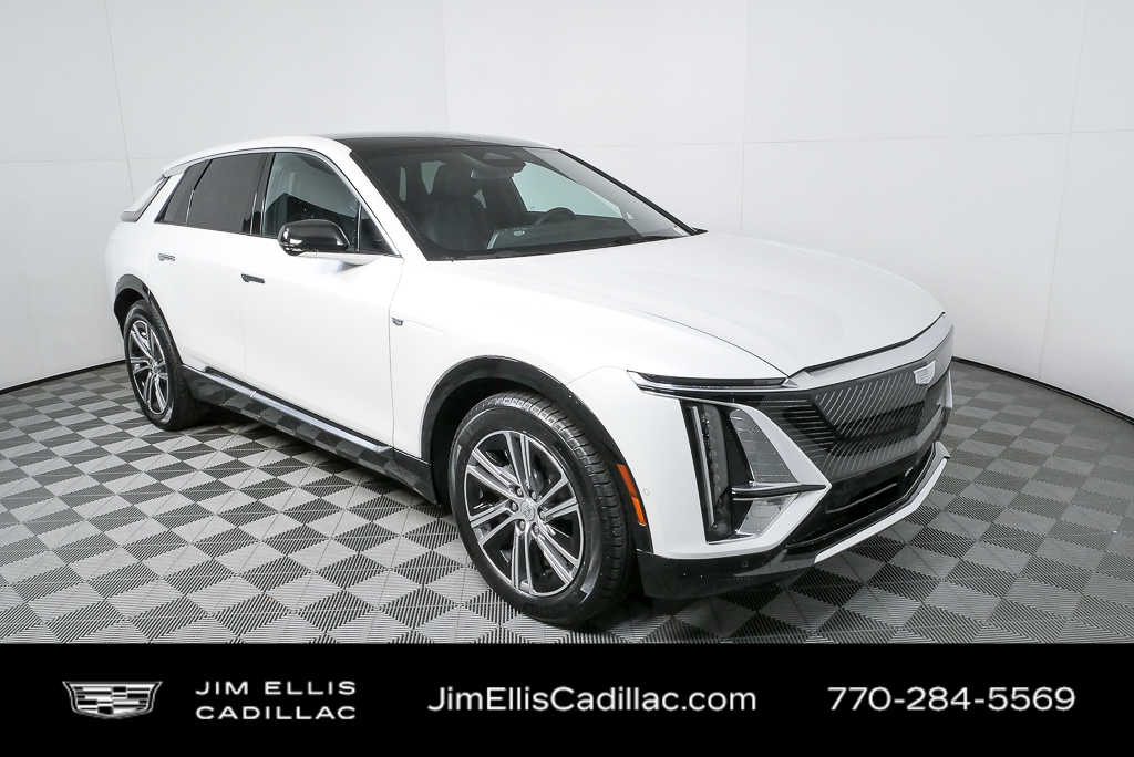 Crystal White Tricoat 2025 Cadillac LYRIQ Luxury 1 AWD SUV / Crossover All-Wheel Drive 1-Speed Automatic