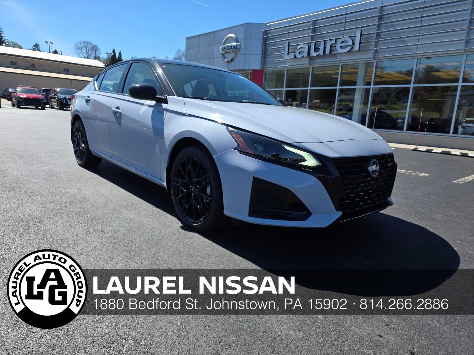 Gray Sky Pearl/Super Black 2026 Nissan Altima 2.5 SR AWD Sedan All-Wheel Drive Continuously Variable Transmission