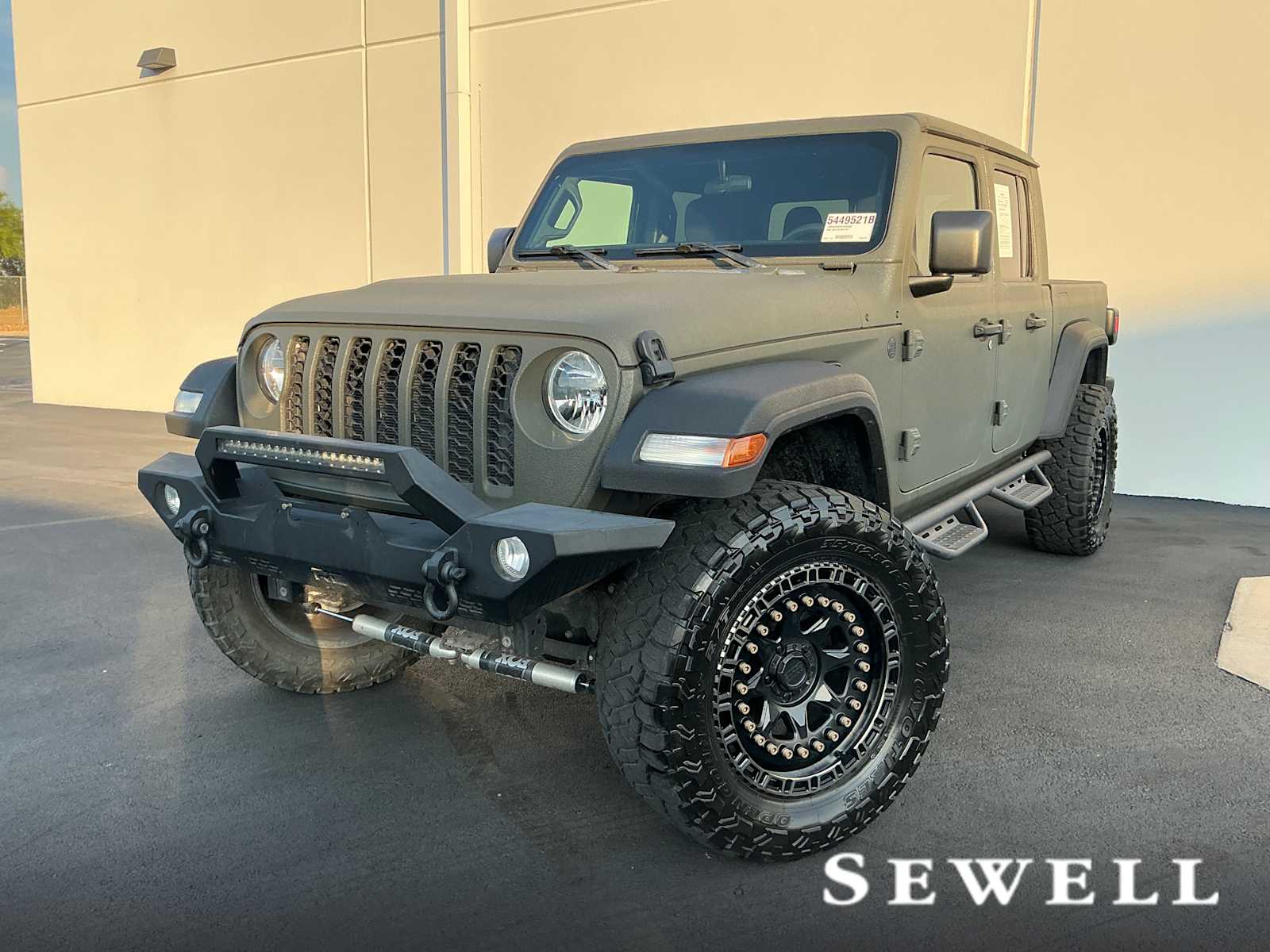 2023 Jeep Gladiator Sport