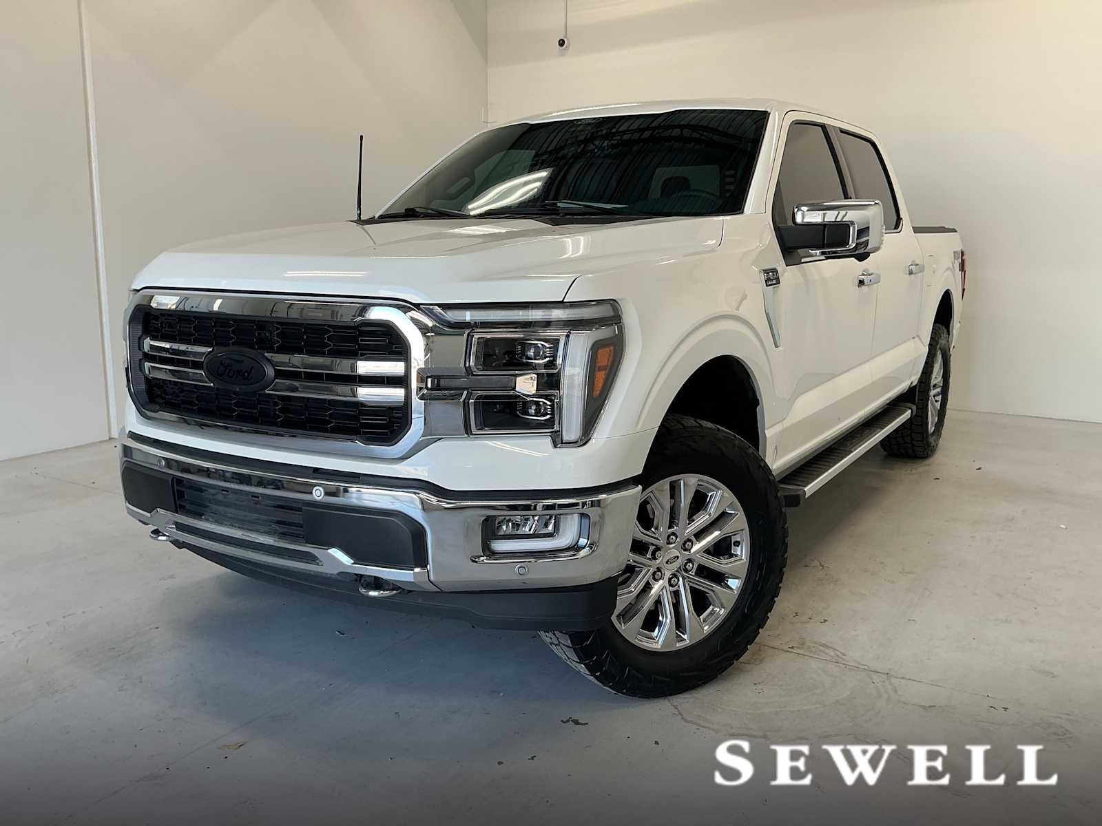 Star White Metallic Tri-Coat 2024 Ford F-150 Pickup Truck Four-Wheel Drive Automatic