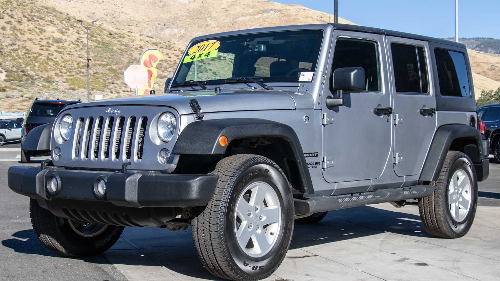 2017 Jeep Wrangler Unlimited Sport 3