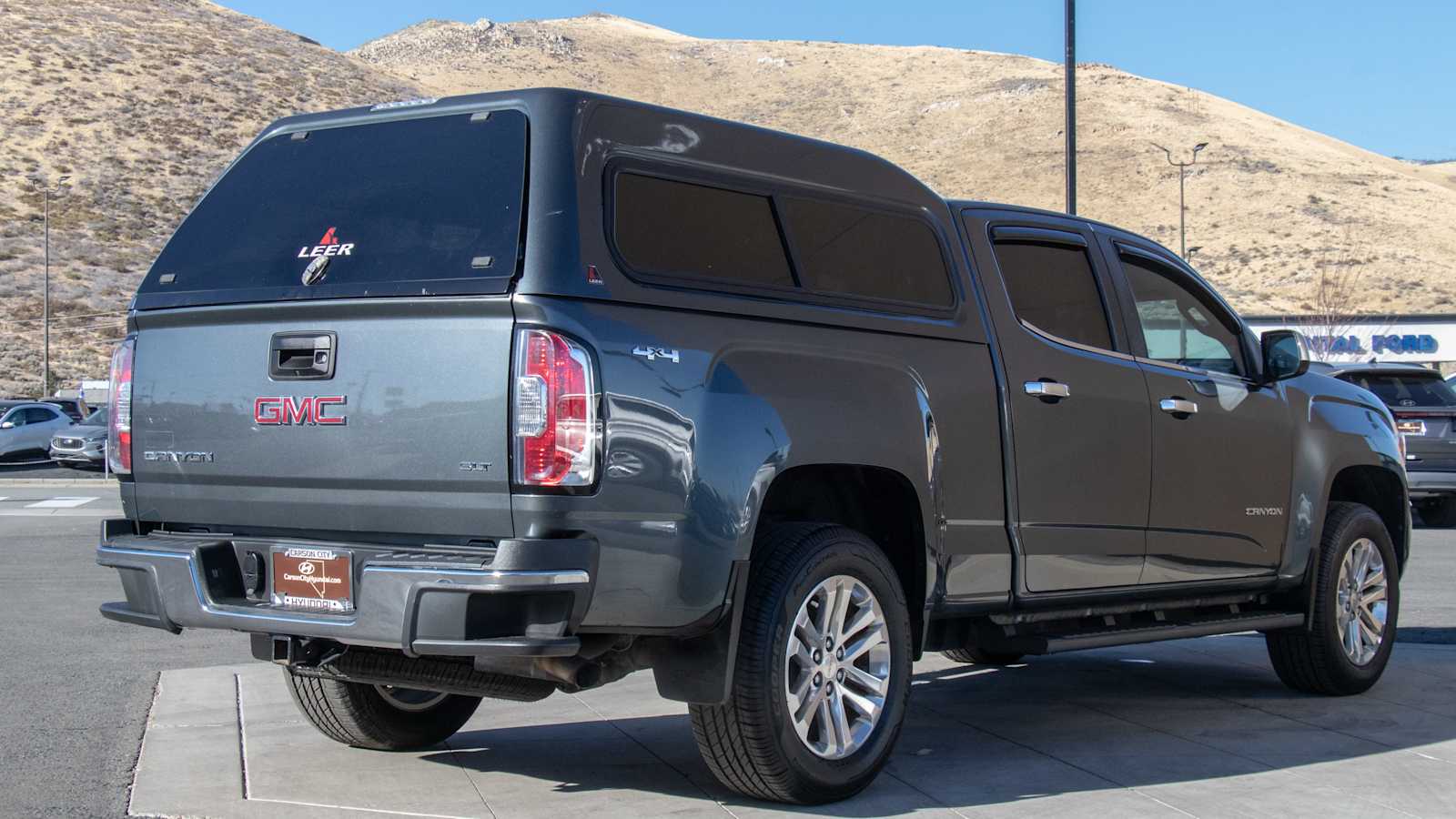 2015 GMC Canyon 4WD SLT Crew Cab 140.5 7