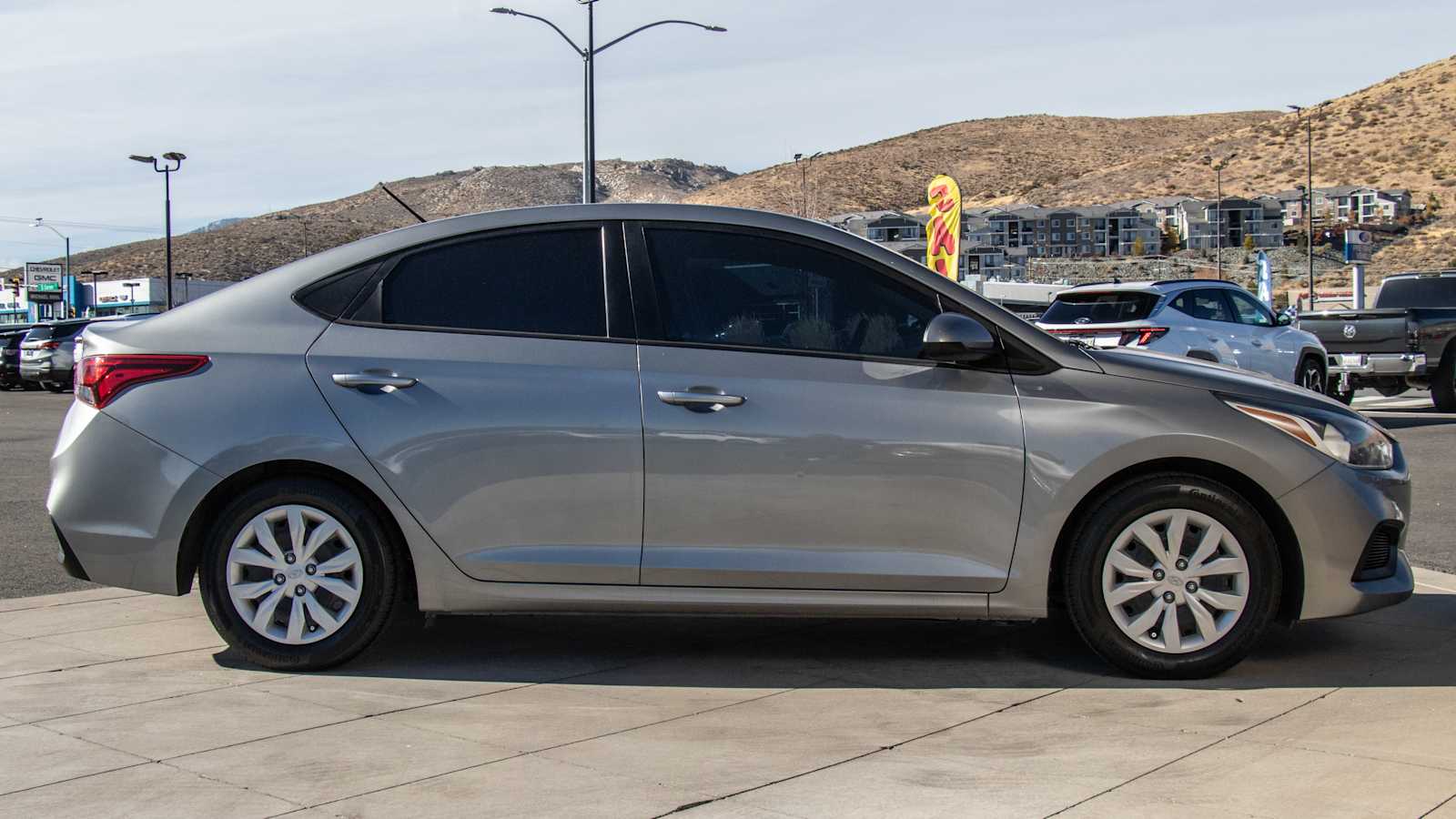 2021 Hyundai Accent SE 8