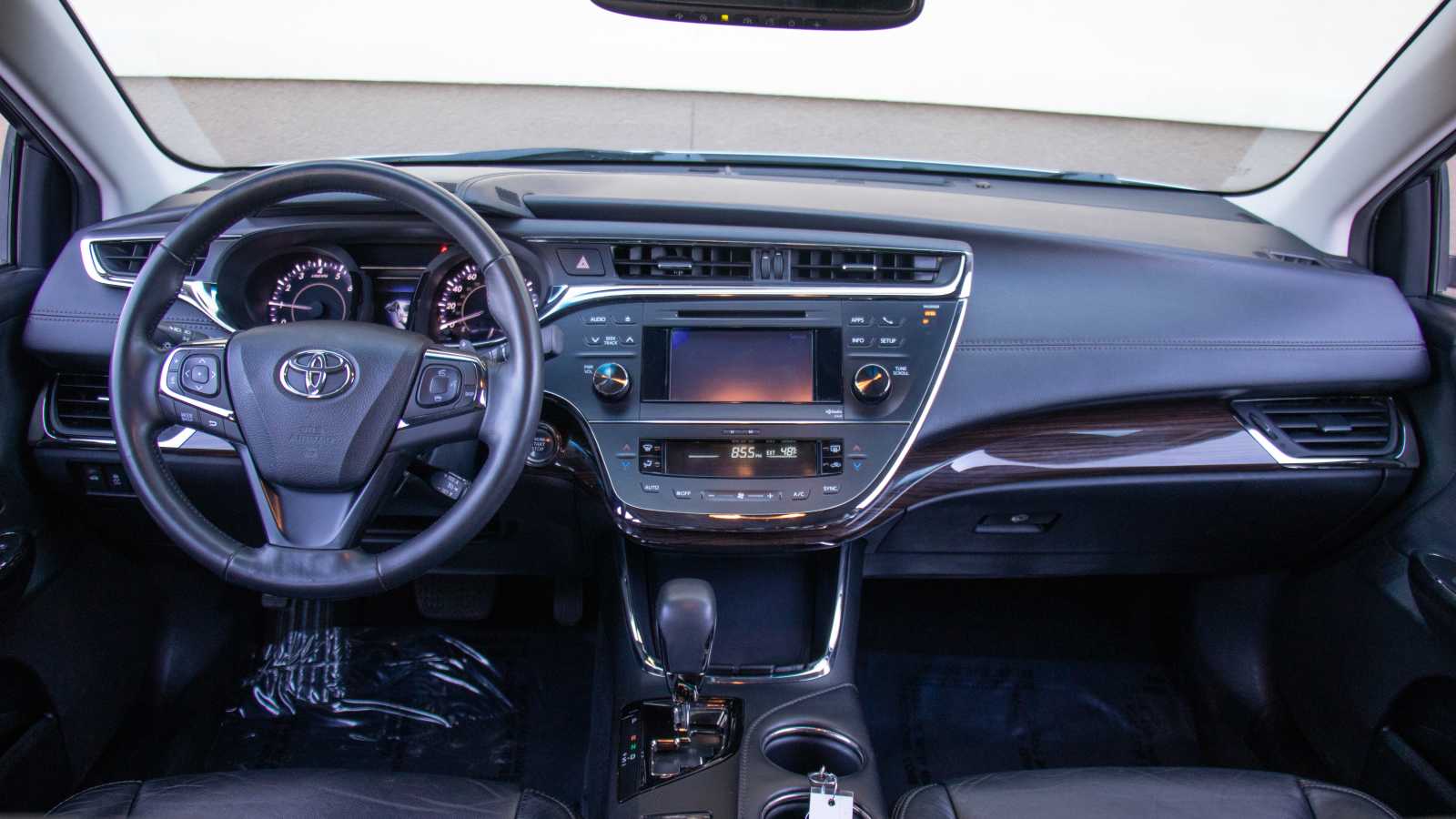 2013 Toyota Avalon XLE Touring 16